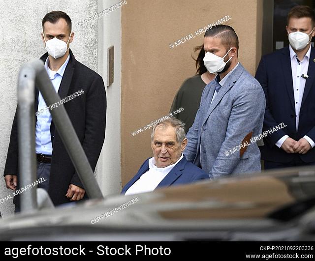 Czech President Milos Zeman was today, September 23, discharged from Prague Central Military Hospital where he has been treated since September 14, 2021