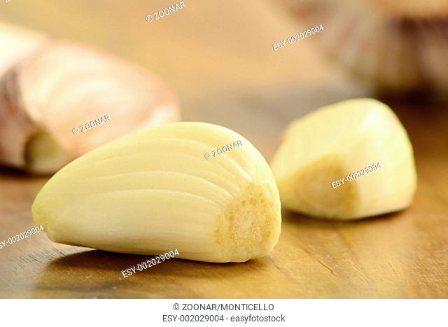 Composition with fresh garlic