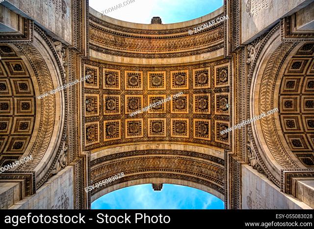 A view of the Arc de Triomphe located in Paris, France