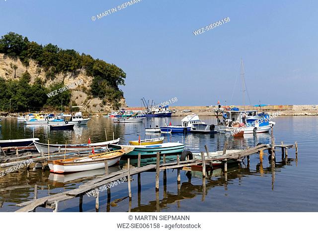 Turkey, Black Sea, fishing harbour in Hisar near Kurucasile
