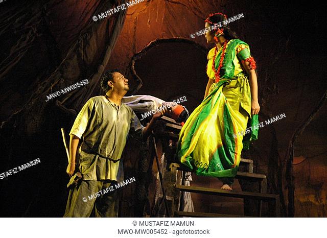 A scene from ‘Raktokarabi’ by Rabindranath Tagore, a Bangladeshi drama directed by Ataur Rahman Bangladesh, December 27, 2004