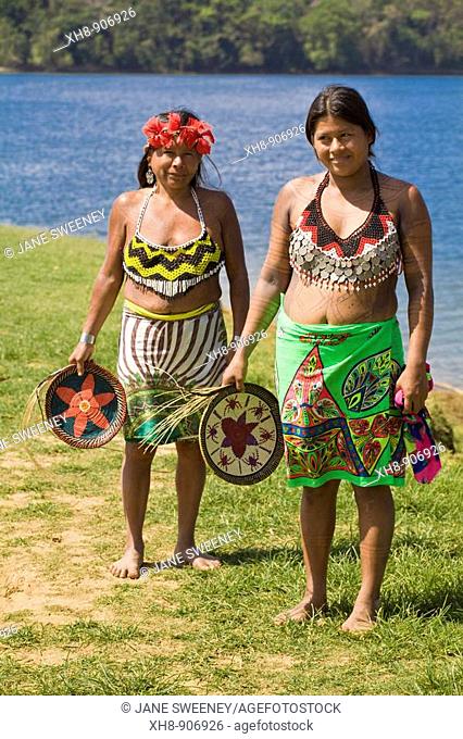 Embera women weaving baskets, Embera village, Chagres River, Panama