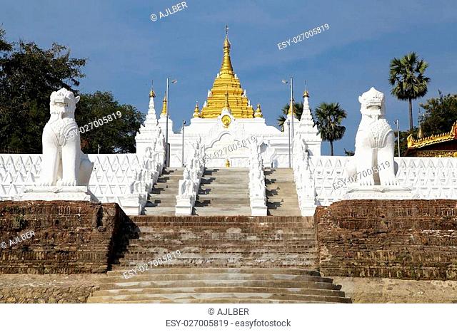 The stairway leading up from the Irrawaddy river banks to MIngun Pahtodawgy Mingun, Myanmar. The Mingun Pahtodawgy is an incomplete stupa