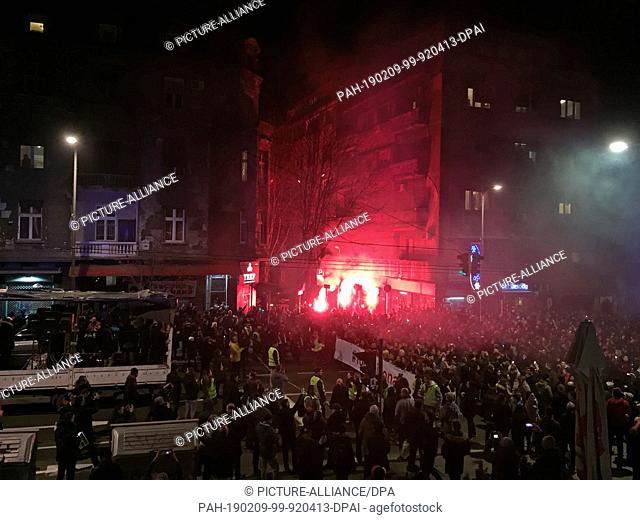 09 February 2019, Serbia, Belgrad: Tens of thousands of people demonstrate against President Vucic for the tenth Saturday in a row