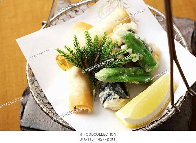 Spring rolls and tempura (Japan)
