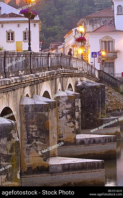 Velha Renaissance Bridge over the Nabao River, Tomar, Santarem District, Ribatejo, Portugal, Europe