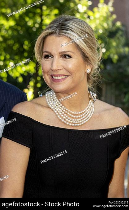 Queen Maxima of The Netherlands arrive at the Grote Kerk in The Hague, on June 20, 2022, to attend a Grand Dinner, on the 1st of a 2 days visit to The...
