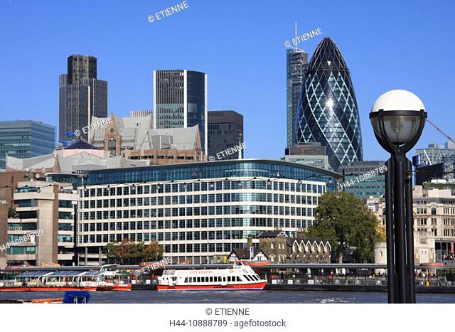 Great Britain, England, UK, United Kingdom, London, travel, tourism, Thames, river, flow, boat, Swiss Re, gherkin, building, construction, architecture
