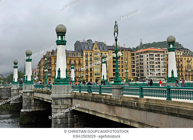 Zurriola or Kursaal bridge across the Urumea River mouth, San Sebastian, Bay of Biscay, province of Gipuzkoa, Basque Country, Spain, Europe