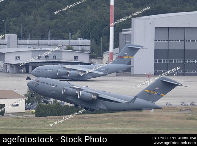 07 June 2020, Rhineland-Palatinate, Ramstein: A US military aircraft takes off from the US Airbase Ramstein. According to various media outlets
