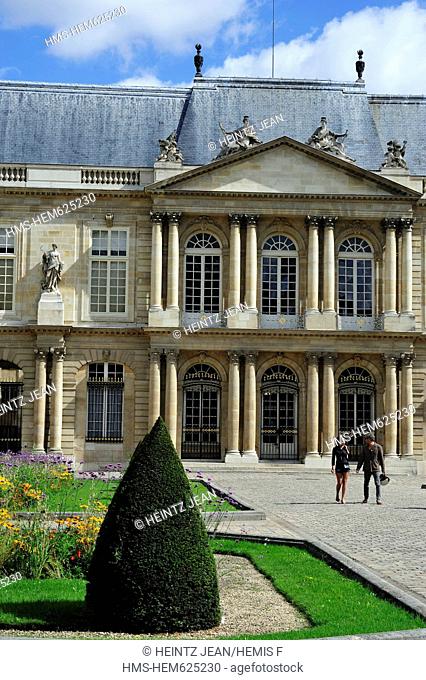 France, Paris, Le Marais district, National Archives, the courtyard