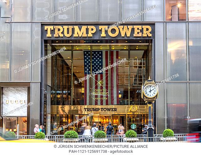 The entrance area of the 202 metre high Trump Tower on Fifth Avenue in Manhattan is also open to tourists. The current US president had the residential and...