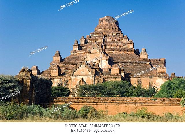Pagoda, Old Bagan, Pagan, Burma, Myanmar, Asia