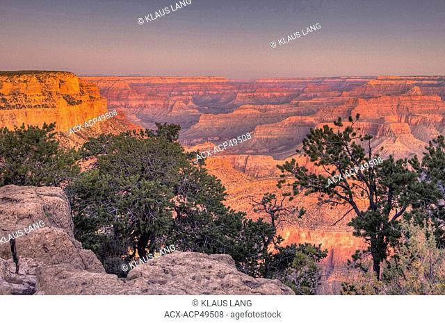 Sunrise, Grand Canyon, South Rim, Arizona, USA