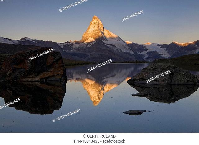Switzerland, Europe, Matterhorn, Mount Matterhorn, Lake Stelli, Stellisee, Mountain, Mountains, Alpine, Alps, Rocks, R