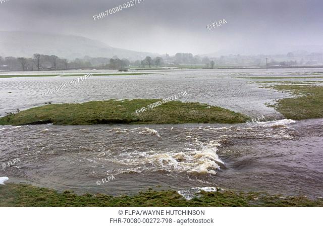 Farmland flooded during heavy rainfall, Hawes, Wensleydale, Yorkshire Dales N.P., North Yorkshire, England, November
