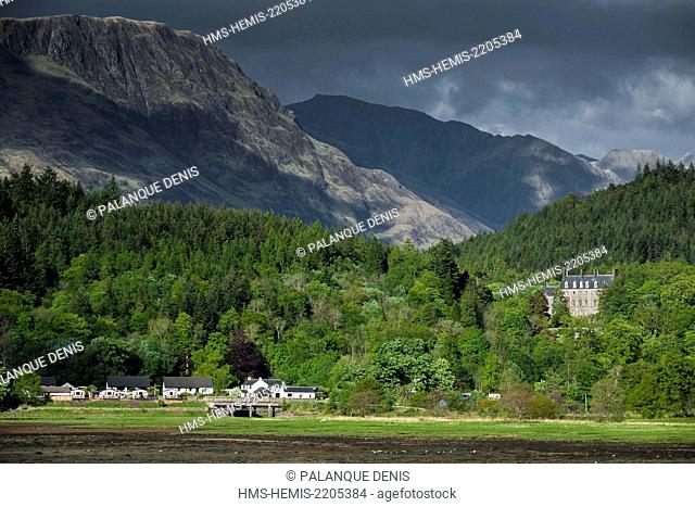 United Kingdom, Scotland, Highland, Glencoe village, Invercoe, Loch Leven