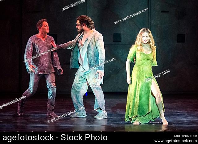 Back to the theater for the twentieth anniversary of the musical Notre Dame De Paris produced by Clemente Zard with the music of Riccardo Cocciante and the...