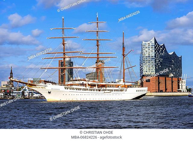 Germany, Hamburg, Hamburg Harbor, Cruise Ship, Sailing Ship, Sea Cloud II, Elbphilharmonie
