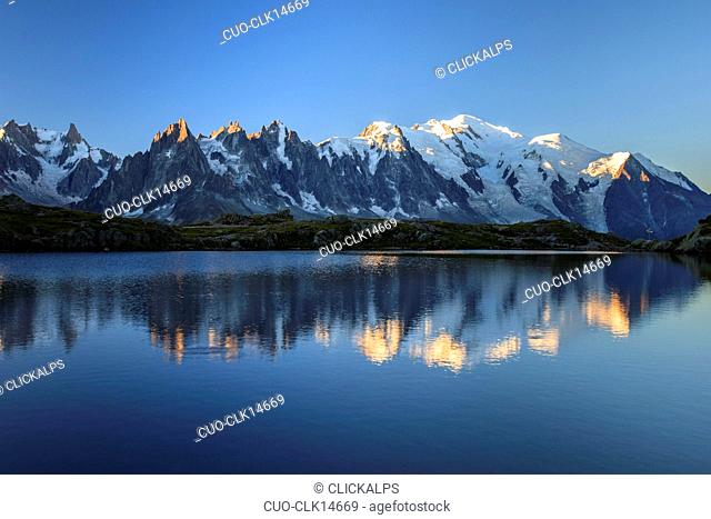 Sunrise over Lac de Cheserys, iIn the background the range of Mont Blanc, Lac de Cheserys, Chamonix, Haute Savoie, French Alps, France, Europe