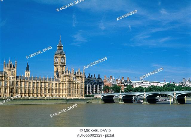 England - London - Westminster district - River Thames - Big Ben and the Houses of Parliament
