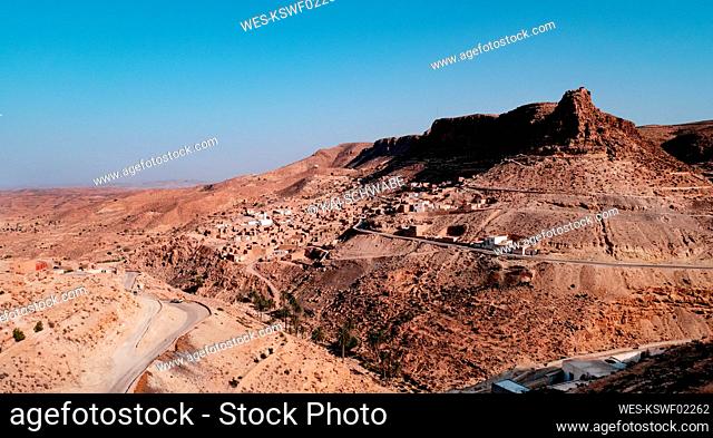 Tunisia, Tataouine, Chenini, Panoramic view of desert village