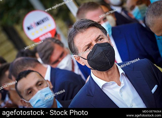 The leader of the Movimento 5 Selle Giuseppe Conte participates in the electoral rally of the candidate mayor of Milan Layla Pavone at the Darsena