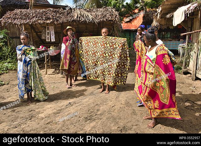 Malagasy women from an antemoro fishing village showing handkerchiefs in Manakara