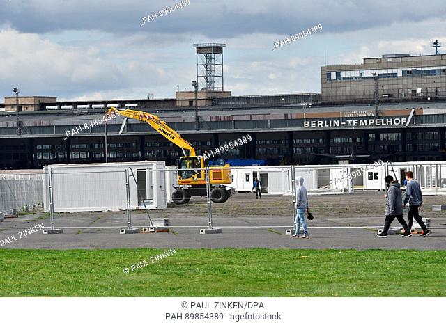 Containers for refugees are set up on the grounds of Tempelhof Airport in Berlin, Germany, 13 April 2017. A maximum of 1120 refugees will be temporarily housed...