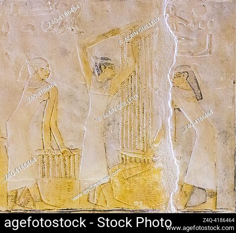 Egypt, Saqqara, tomb of Mehu, cleaning cereal grains
