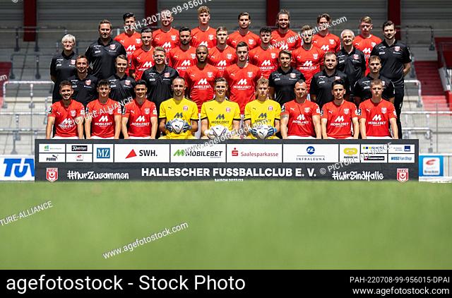 08 July 2022, Saxony-Anhalt, Halle (Saale): Soccer: 3rd league, team photo session Hallescher FC for the 2022/23 season at Leuna-Chemie-Stadion in Halle/Saale