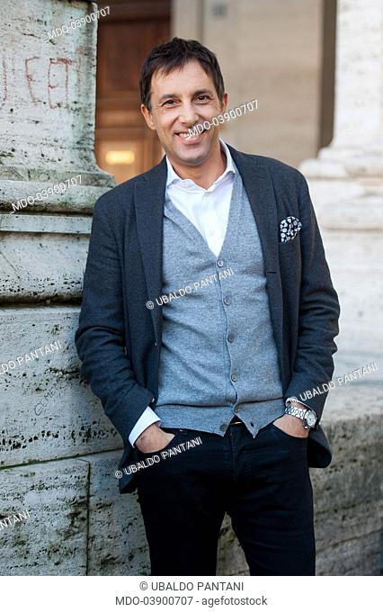 Il comico Ubaldo Pantani al photocall del film ""Poveri ma Ricchi"" in Piazza Esedra a Roma il 12 Dicembre 2016