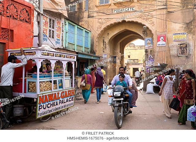 India, Rajasthan state, Shekhawati, Nawalgarh, Main Street