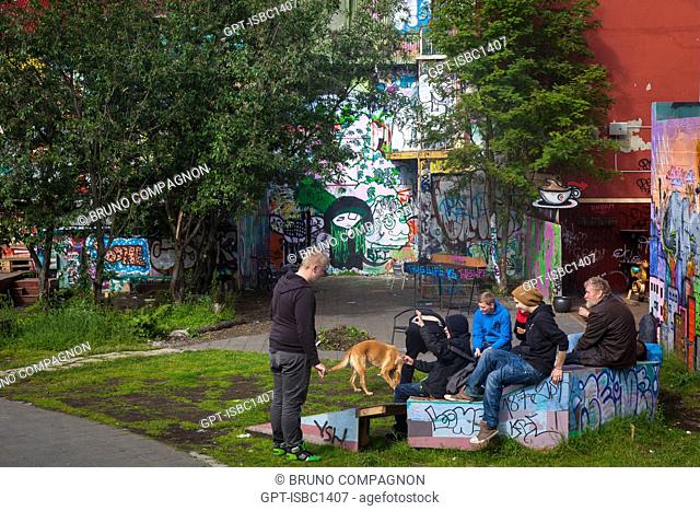 GRAFFITI-COVERED WALLS NEAR THE SHOPPING STREET LAUGAVEGUR, REYKJAVIK, CAPITAL OF ICELAND, SOUTHERN ICELAND, EUROPE