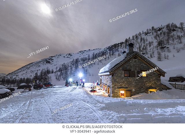 Refuge Gattascosa in night time, Bognanco valley, Ossola, Piedmont, Italian alps, Italy