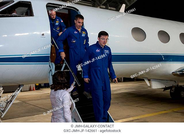 Expedition 46 crew member Scott Kelly's crew return at Ellington Field. Photo Credit: