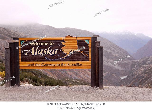 State of Alaska entry sign, White Pass, South Klondike Highway, Skagway, Alaska, USA
