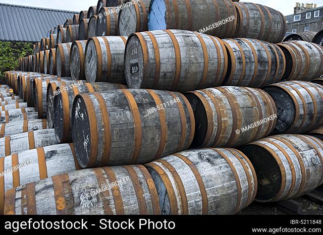 Wooden casks, Springbank Distillery whisky distillery, Campbeltown, Argyll and Bute, Kintyre Peninsula, Scotland, whisky, wooden cask, barrel, casks