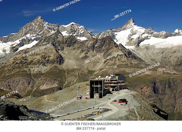 Cable car station Trockener Steg, Swiss Alps, Zermatt, Valais, Switzerland