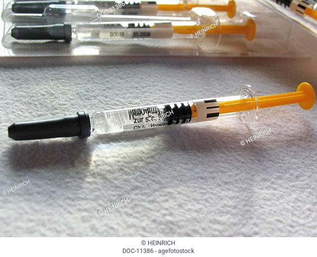 Hypodermic syringes - Prefabricated injections - For the prevention against Thrombosen - blood plug formation - for the subcutaneous injection - Heparin active...
