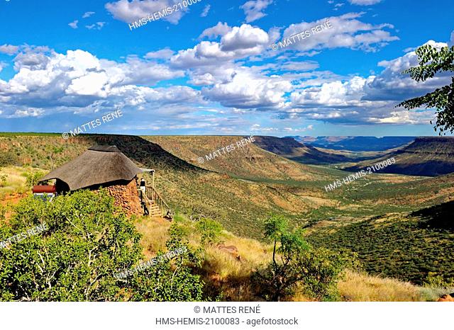 Namibia, Damaraland region, Grootberg lodge with a view on Grootberg mountain