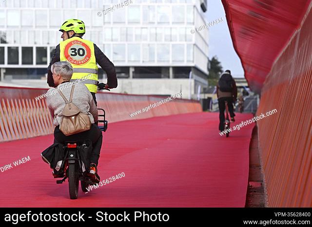 Cyclists pictured during a press moment of De Werkvennootschap, on the occasion of the official opening of the first bicycle and pedestrian bridge over the Ring...