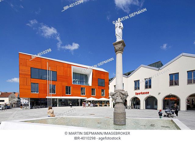 Town hall and Marian column, Marienplatz square, Bad Aibling, Upper Bavaria, Bavaria, Germany