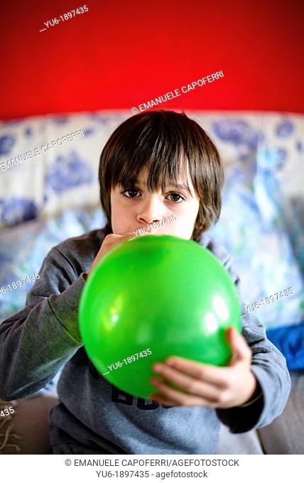 Child balloon inflates