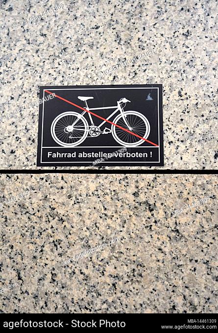 Germany, Bavaria, Munich, building, prohibition sign, bicycle parking prohibited, marble cladding of a business building