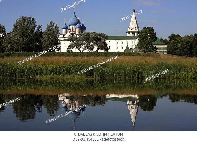 Russia, Suzdal, The Kremlin, Cathedral of the Nativity of the Virgin Rozhdestvensky Cathedral