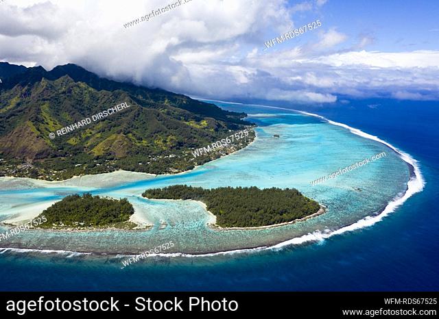 Lagoons at Northwest of Moorea, Moorea, French Polynesia