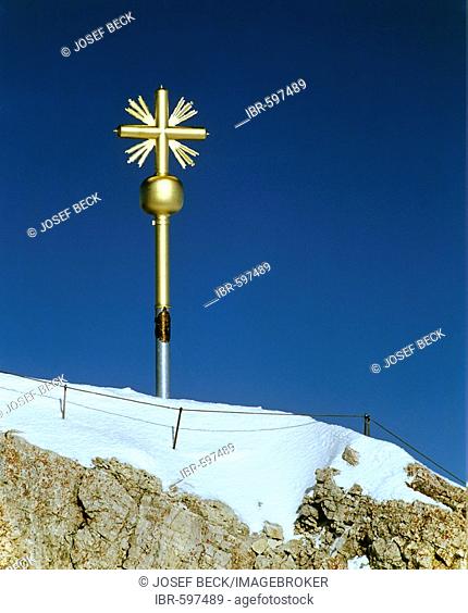 Summit cross at 2962 m or 9718 ft on the Zugspitze, Germany's highest mountain, Wetterstein Range, Werdenfels Region, Upper Bavaria, Bavaria, Germany, Europe
