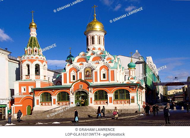 Russia, Moscow Oblast, Moscow. A view of Kazansky Cathedral in Red Square