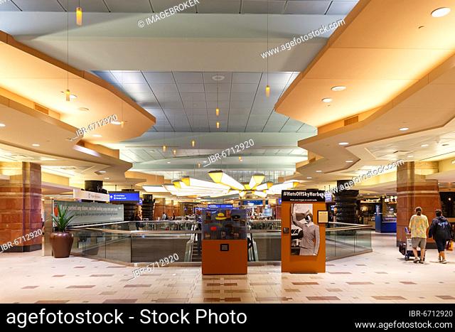 Terminal 4 of Phoenix Airport, USA, North America
